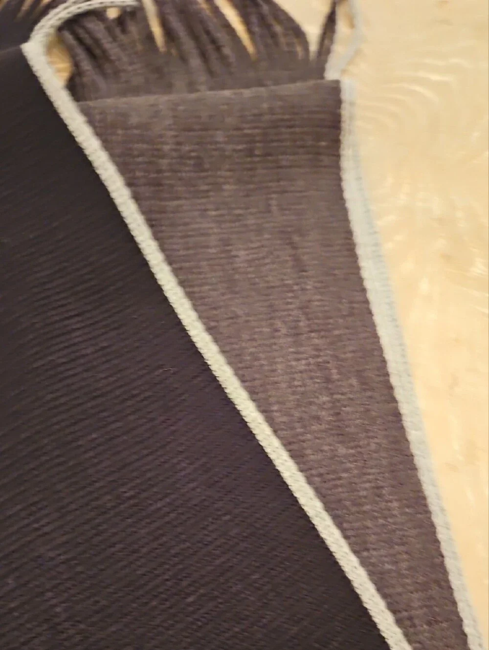 jf j.ferrar Men's Reversable Scarf with Light Trim
